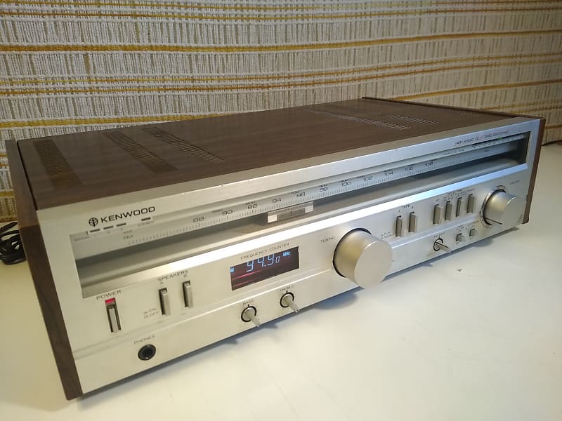 Kenwood KR720 Reverb