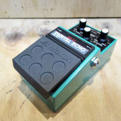 Maxon DE-01 Digital Echo | Reverb