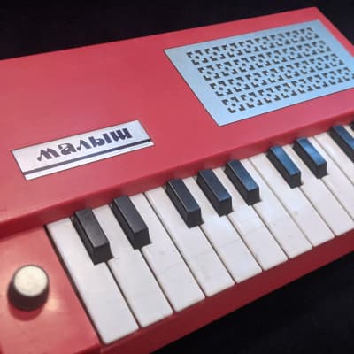 MALYSH  - Soviet vintage analog toy synthesizer, Made in USSR 80s image 3