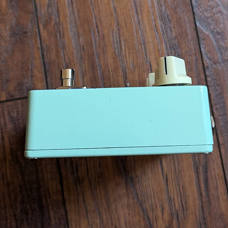 Stomp Audio Labs Waves Tremolo | Reverb