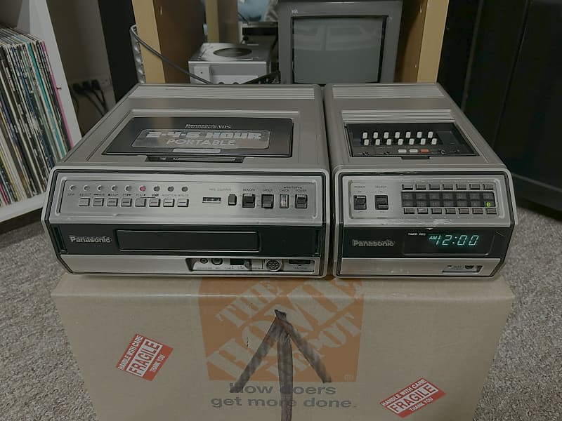 Vintage Panasonic PV-2600 Portable Top-Loading VHS Player/Recorder TESTED ✅  			