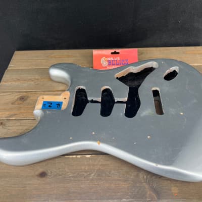 Real Life Relics Strat® Stratocaster® Body Aged Inca Silver #2 image 8