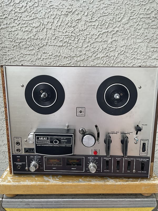 Vintage Akai 4000DS Stereo Reel To Reel Tape Deck For Parts Or Repair