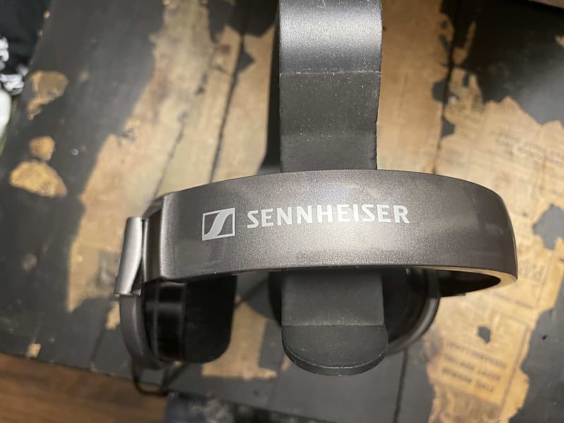 Sennheiser HD 650 w/ Sonarworks Calibration  			