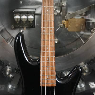 Ibanez Gio Soundgear Bass Guitar - Black image 4