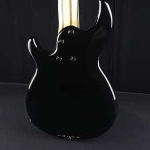 Yamaha BB2025X 5 String Bass Black, with Hard Shell Case image 5