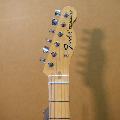 Fender 60’s Vintera II Telecaster Thinline w/ Bag - Sunburst image 4