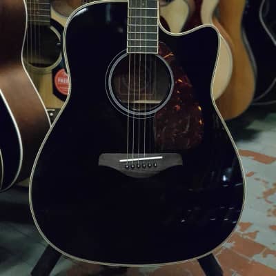 Yamaha   Fgx720 Sca Acoustic Dreadnought for sale