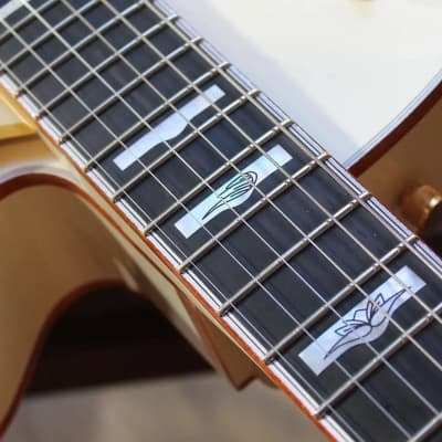 GRETSCH G6136-55 Vintage Select '55 Falcon Vintage White, HARDCASE image 11