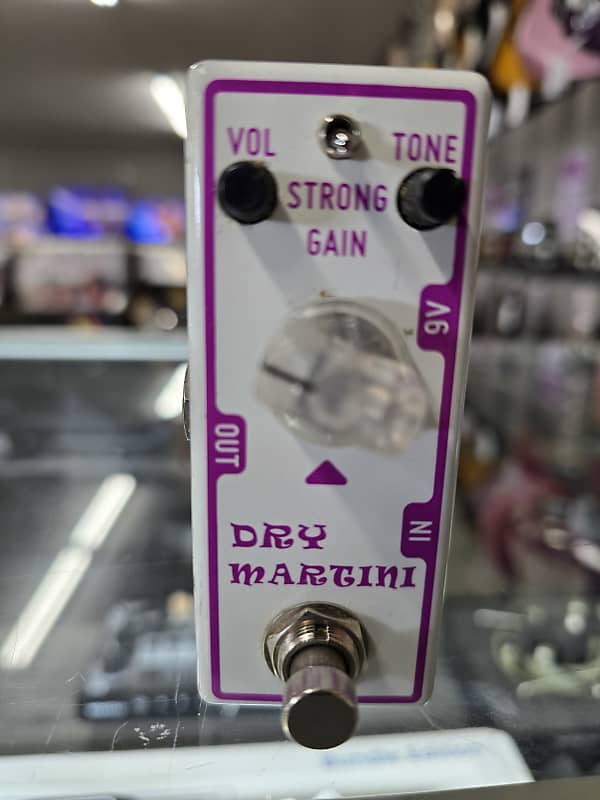 Tone City Dry Martini