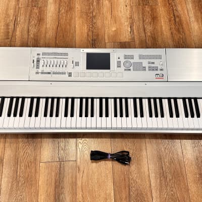 Korg M3 88
