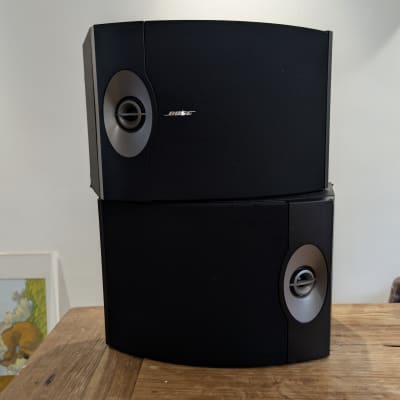 BOSE301V 左右ペア　Boseのエンブレム無し BOSE301V 左右ペア Boseのエンブレム無し BOSE301V 左右ペア Boseの