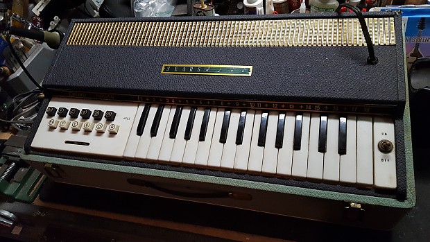 Silvertone on sale chord organ
