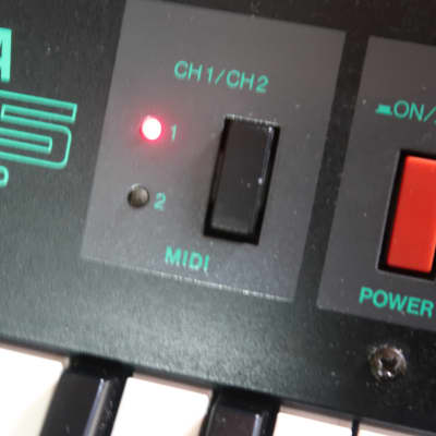 Yamaha KX5 Keytar Midi Controller image 15