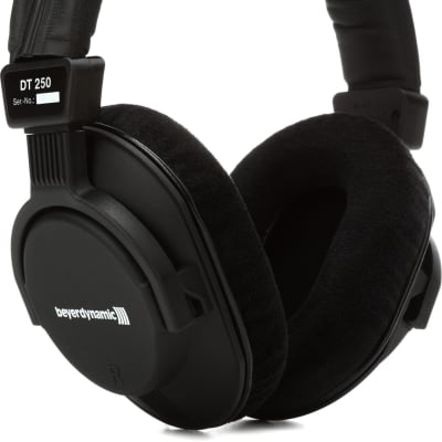 Beyerdynamic DT252 Single-ear Broadcast Headphone - Closed Bundle