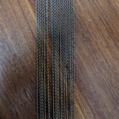 Gretsch 12 Vintage 20-Strand Snare Wires (G5419) – GretschGear