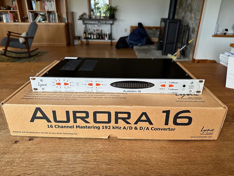 Aurora 16 16Channel Mastering AD/DA Converter with LTUSB Reverb