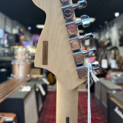 Fender Player Jaguar HS with Pau Ferro Fretboard 2018 - Present - 3-Color Sunburst image 4