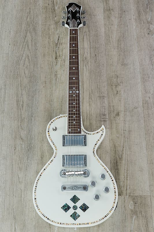 Zemaitis Guitars A24SU Superior Antanus Electric Guitar White Pearl Diamond