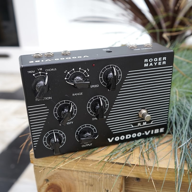 Roger Mayer Voodoo Vibe