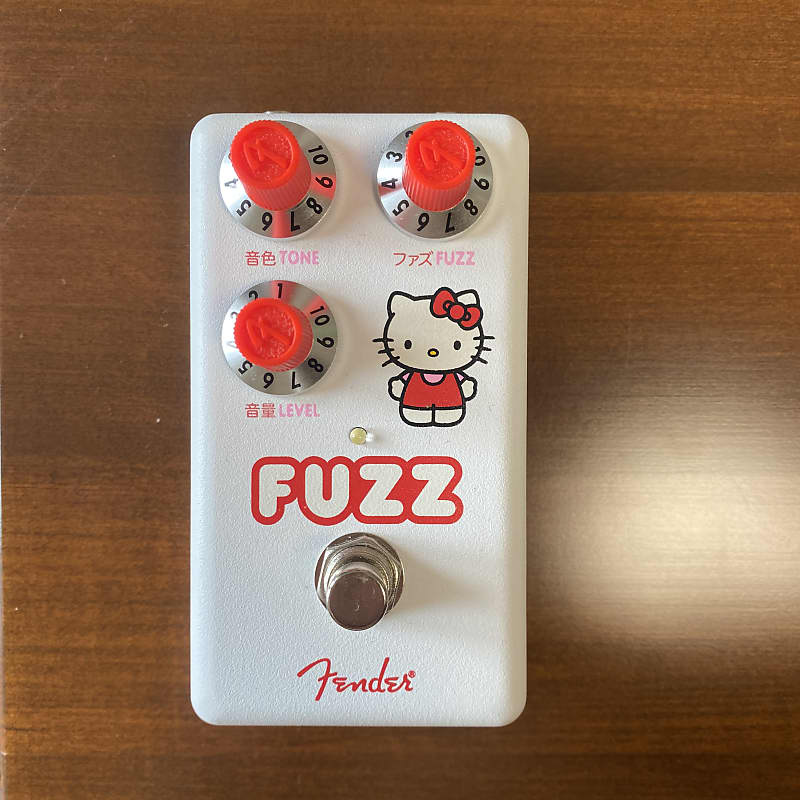 Fender Hello Kitty Fuzz