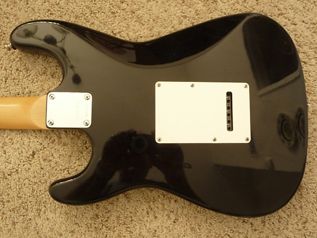 Fender Squier Bullet Stratocaster 1995, Black, Korea | Reverb