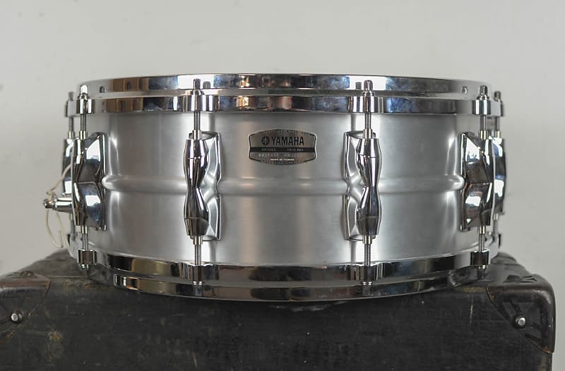 Yamaha 5.5x14 Recording Custom Aluminum Snare Drum Reverb