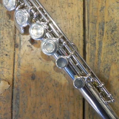 Armstrong 104 Flute image 3