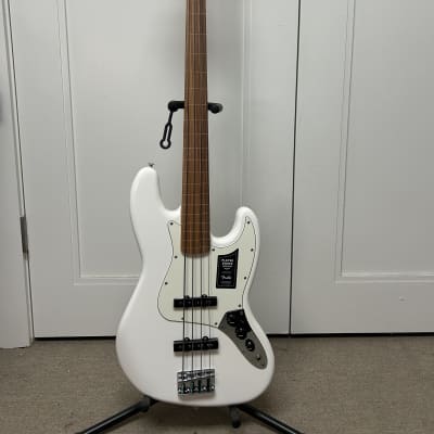 値下げ)フェンダー Player Jazz Bass Fletless Fender Player Jazz