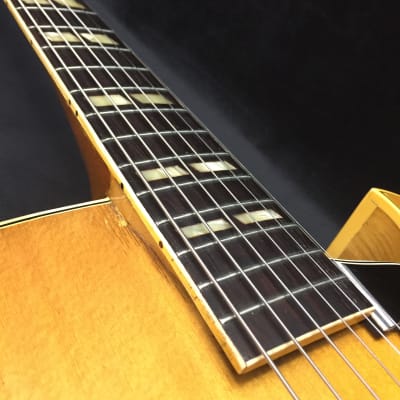 Gibson L-4C 1951 - Natural image 19