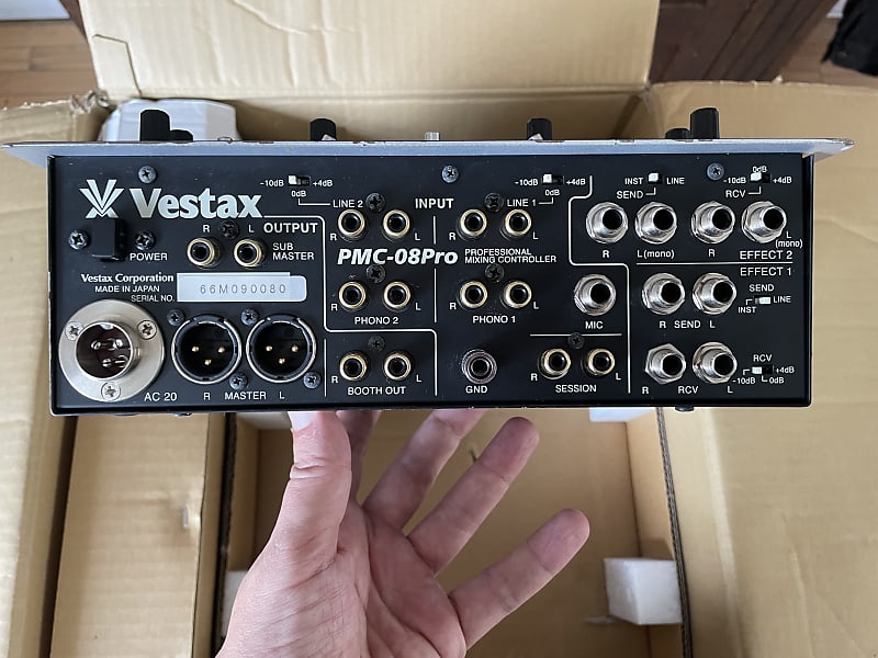 Vestax PMC-08Pro