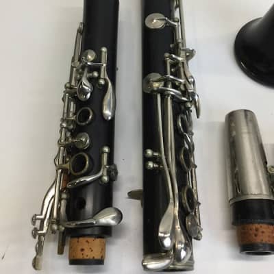 Symphonie de Luxe Clarinet with case. Germany image 4