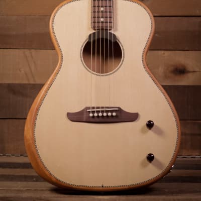 Fender HIGHWAY SERIES PARLOR Spruce フェンダー ハイウェイシリーズ