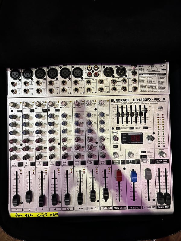 Behringer Eurorack UB1222FX-Pro 16-Input Mic / Line Mixer with