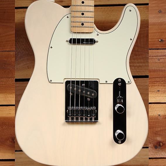 FENDER 2011 TELECASTER FSR SEE-THRU WHITE BLONDE ASH BODY