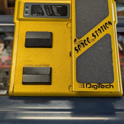 Digitech XP-300 Space Station - Pedal on ModularGrid