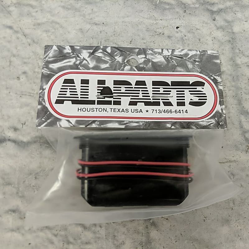 Allparts EP 2928-023 Deluxe 9 Volt Compartment image 1