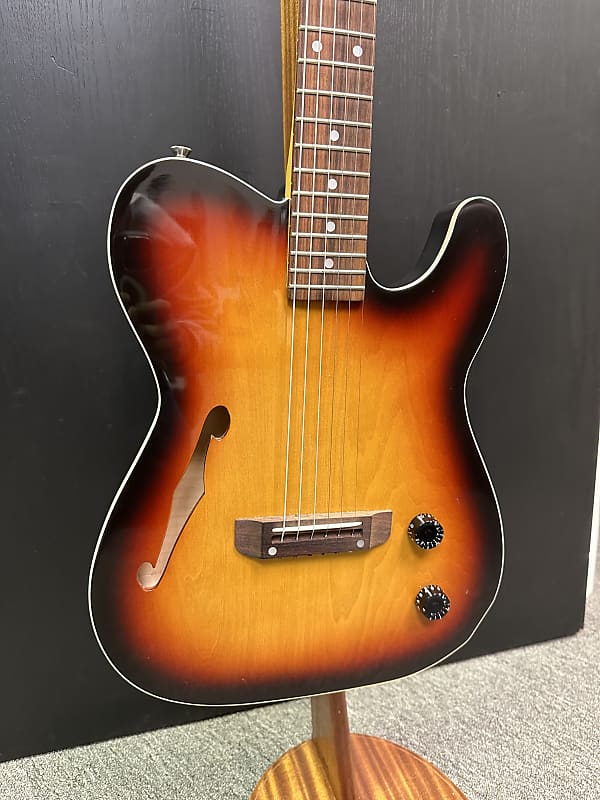 Fender Japan TLAC-100 3ToneSunburst エレアコ | nate-hospital.com