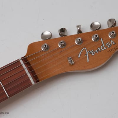 Fender Vintera '60s Telecaster Bigsby, 3 Color Sunburst image 6