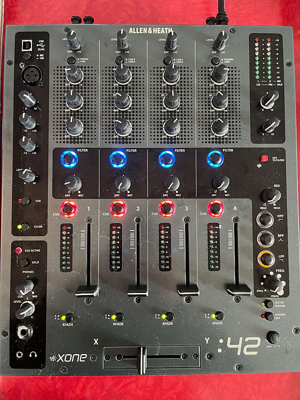 Allen & Heath XONE:42 2010's - Black