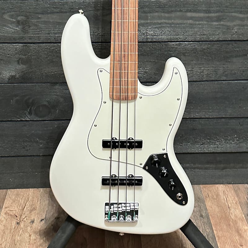 Fender Player Jazz Bass Fretless 4 String White Electric Bass Guitar image 1