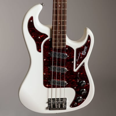 Burns Club Marquee Bass - White for sale
