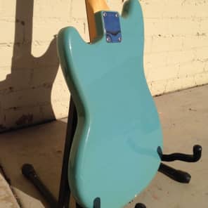 Fender  Mustang 1960s vintage custom color image 5