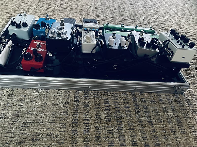 Blackbird Alchemy pedalboard Black Reverb