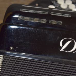 Dino Baffetti Melodia III Black Chromatic C System Accordion