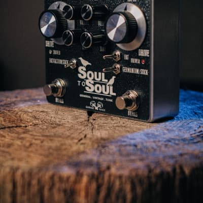 General Vintage Tone Soul to Soul Dual Legendary SRV Preamps pedal Fx By GVT Analog audio  Silver bl image 8