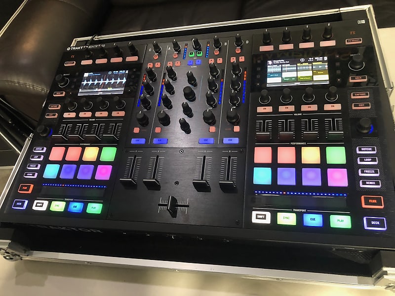 Traktor Kontrol S8 MK3 with Flight Case | Reverb
