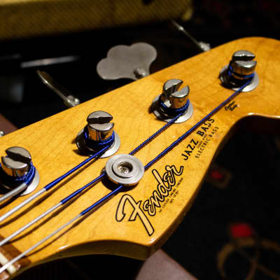 Fender Jaco Pastorius Jazz Bass 2000 - 3-Color Sunburst image 4