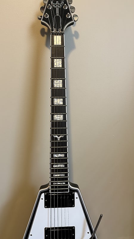 Epiphone Flying V Richie Faulkner Signature Edition 2018 Black White Reverb