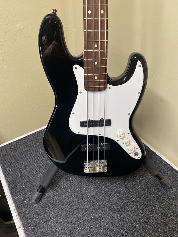 Fender 